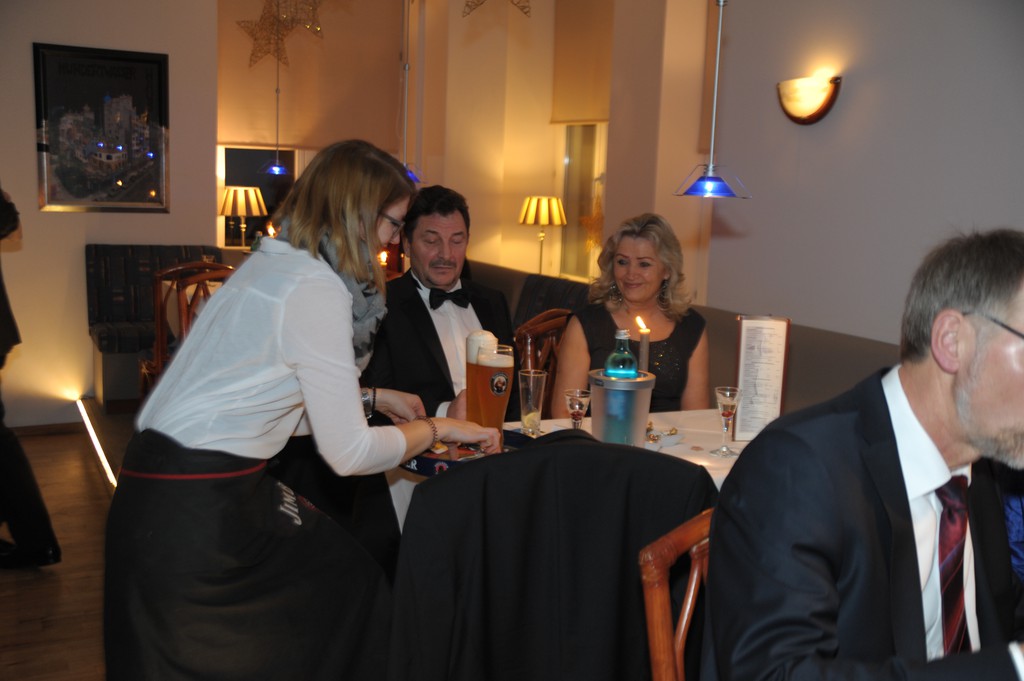 2017 12 09 lenard weihnachtsball erwachsene 030
