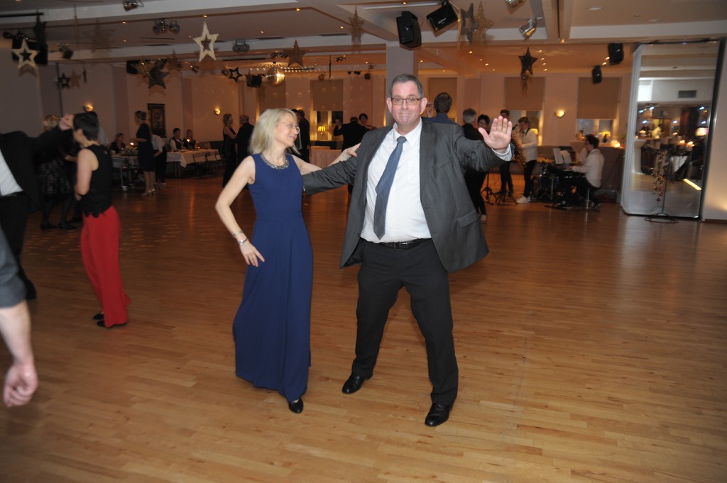 2017 12 09 lenard weihnachtsball erwachsene 042
