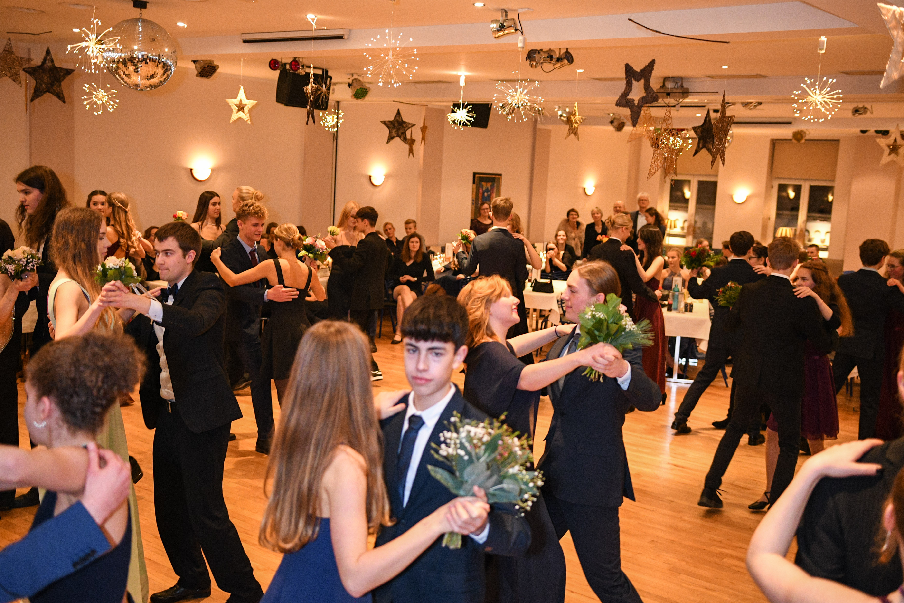 Winterball 1 Lenard 2022 192