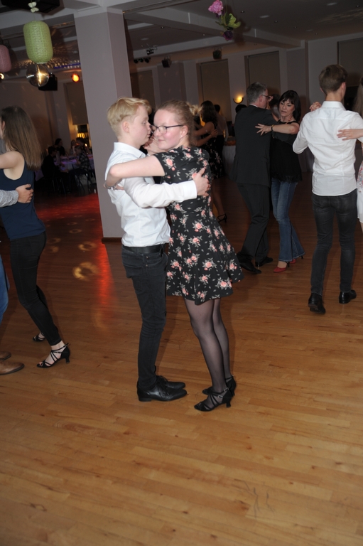 2018 04 30 lenard tanz in den mai 046