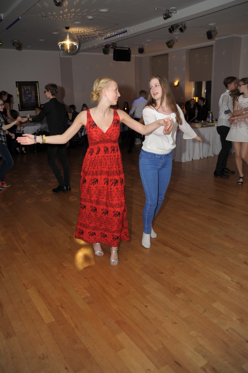 2018 04 30 lenard tanz in den mai 065