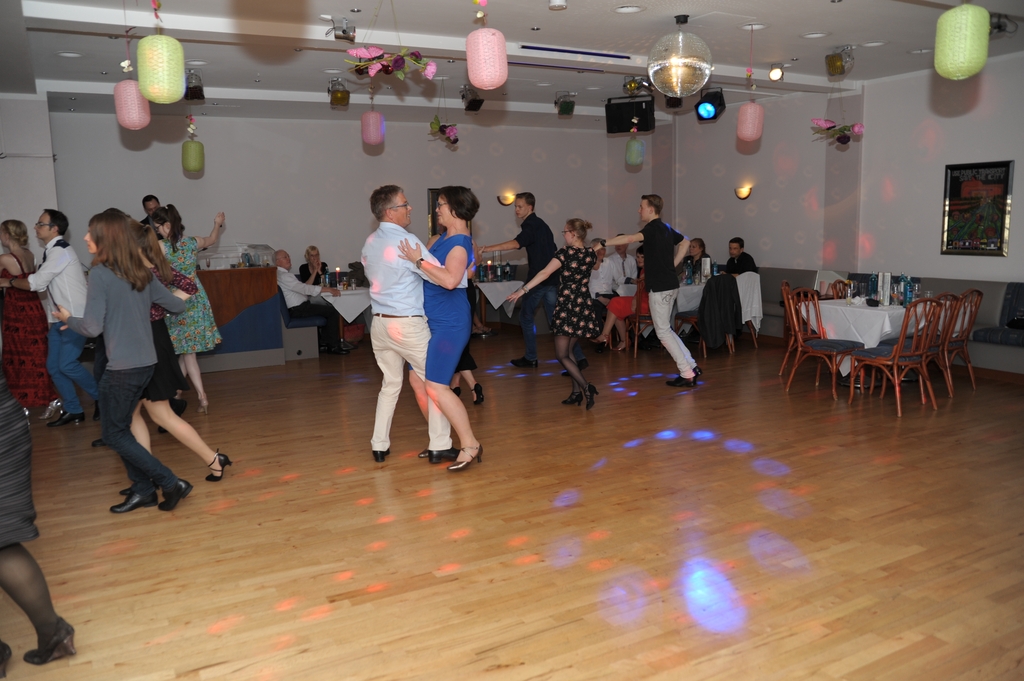 2018 04 30 lenard tanz in den mai 109